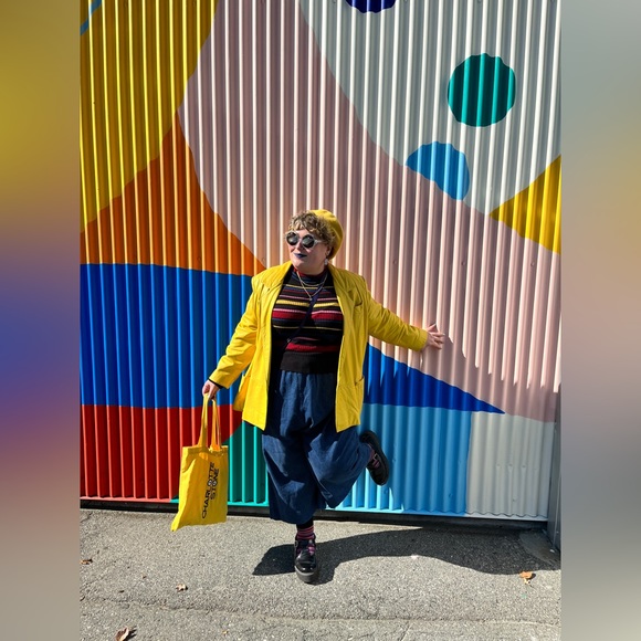 Meet your Posher, Cynara - Picture 10 of 11